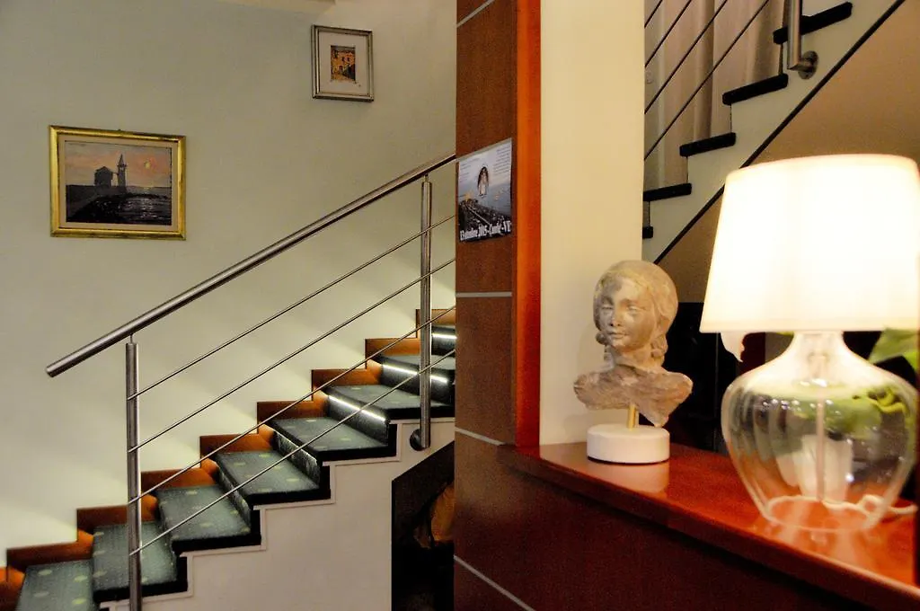Hotel Da Mario Caorle 3*,  Italie